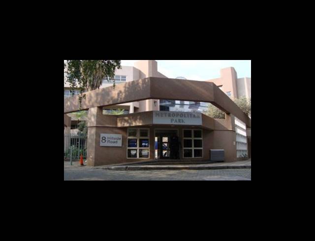 16,620M² BUSINESS CENTRE FOR SALE IN PARKTOWN